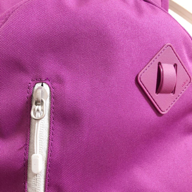 NIKE(ナイキ)の新春値下げ　ナイキ　リュック レディースのバッグ(リュック/バックパック)の商品写真