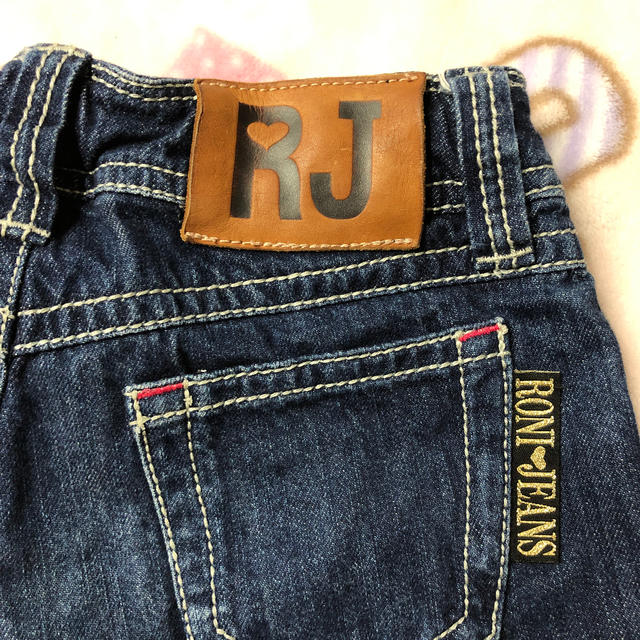 RONI(ロニィ)のRONI♡ジーンズ Sサイズ キッズ/ベビー/マタニティのキッズ服女の子用(90cm~)(パンツ/スパッツ)の商品写真