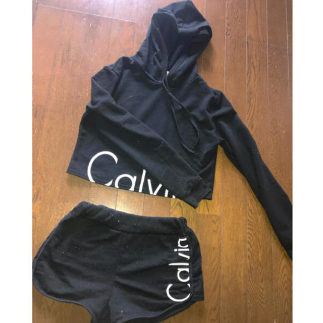 Calvin Klein(カルバンクライン)のCalvin Klein セットアップ レディースのルームウェア/パジャマ(ルームウェア)の商品写真