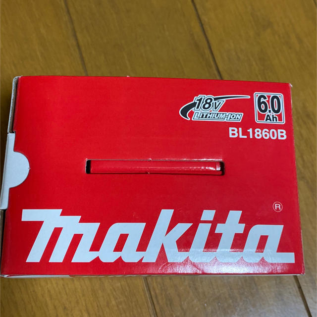 Makita(マキタ)のマキタ　18V LITHUM-ION BL1860B その他のその他(その他)の商品写真