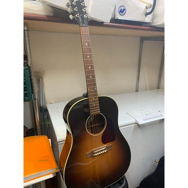 驚きの価格 Gibson Gibson☆J-45☆スタンダード☆ - アコースティックギター