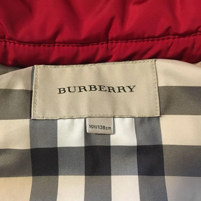 BURBERRY(バーバリー)のバーバリー女児ジャンパー キッズ/ベビー/マタニティのキッズ服女の子用(90cm~)(ジャケット/上着)の商品写真