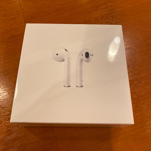 Apple AirPods エアーポッズ　第二世代　A2032 第2世代