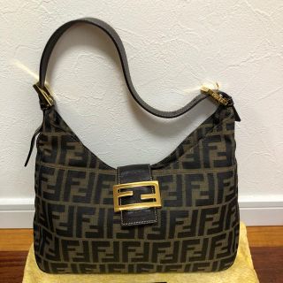 フェンディ(FENDI)の【美品】FENDI レディースハンドバッグ(ハンドバッグ)