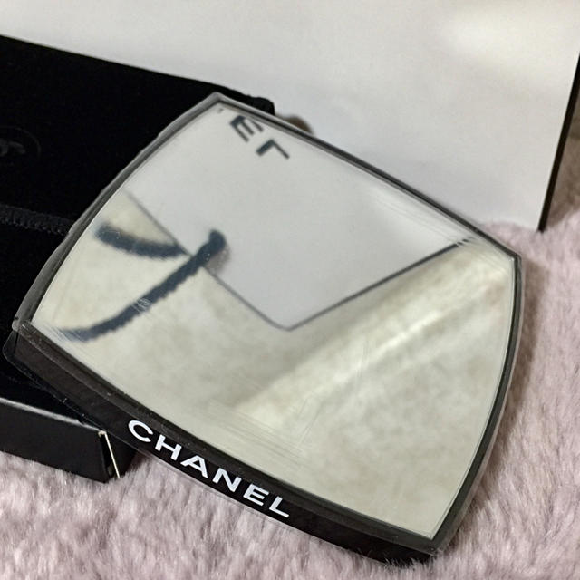 CHANEL(シャネル)のCHANEL シャネル 両面ミラー レディースのファッション小物(ミラー)の商品写真