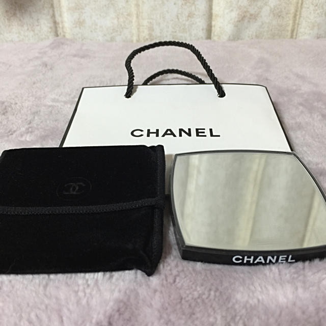 CHANEL(シャネル)のCHANEL シャネル 両面ミラー レディースのファッション小物(ミラー)の商品写真