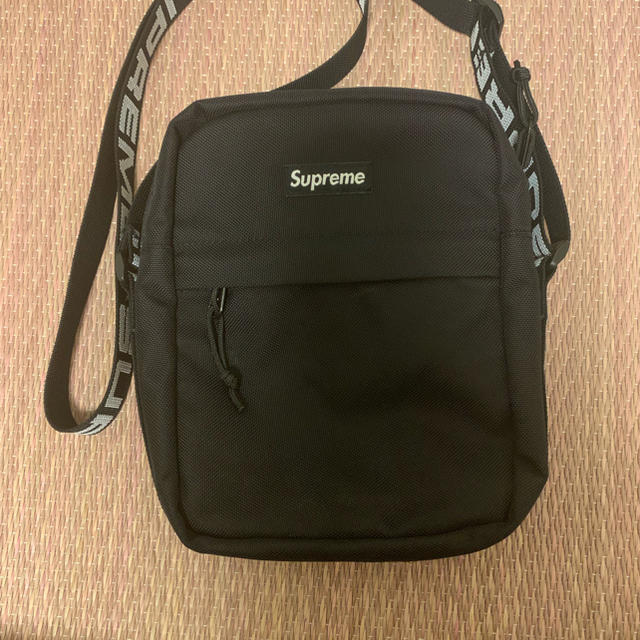 Supreme shoulder bag black 18ss