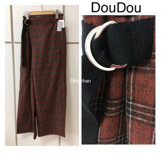 ドゥドゥ(DouDou)の1度使用しました☆ドゥドゥ ラップベルト付きチェック柄パンツ ブラウン(カジュアルパンツ)