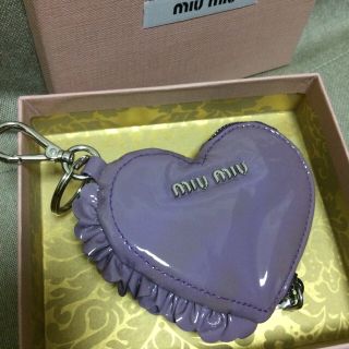 ミュウミュウ(miumiu)のMIUMIU未使用コインケースキーホルダ(コインケース)