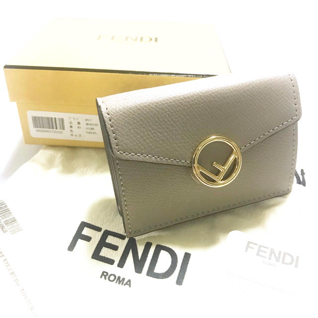 スーパーコピー 時計 比較 - FENDI - 新品 FENDI フェンディ 三つ折り財布 レザーウォレット カーフスキンの通販 by TATE’s shop
