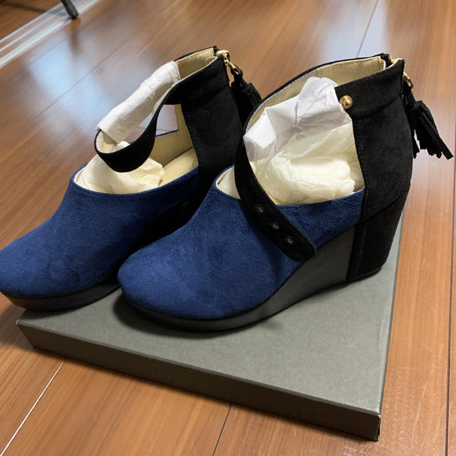 OSMOSIS(オズモーシス)の⭐︎新品⭐︎ オズモーシス　loaf 配色ウェッジソールパンプス レディースの靴/シューズ(ハイヒール/パンプス)の商品写真