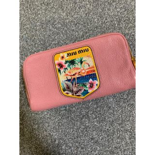 ミュウミュウ(miumiu)のMIUMIU❤化粧ポーチ(ポーチ)