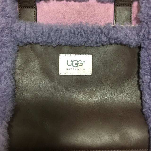 UGG(アグ)のアグ ハンドバッグ ムートンバッグ レディースのバッグ(ハンドバッグ)の商品写真