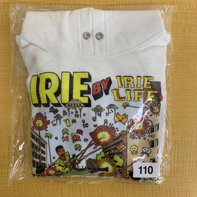 IRIE LIFE(アイリーライフ)の◆新品未使用◆irie life子供用パーカー　110サイズ　ホワイト キッズ/ベビー/マタニティのキッズ服女の子用(90cm~)(Tシャツ/カットソー)の商品写真