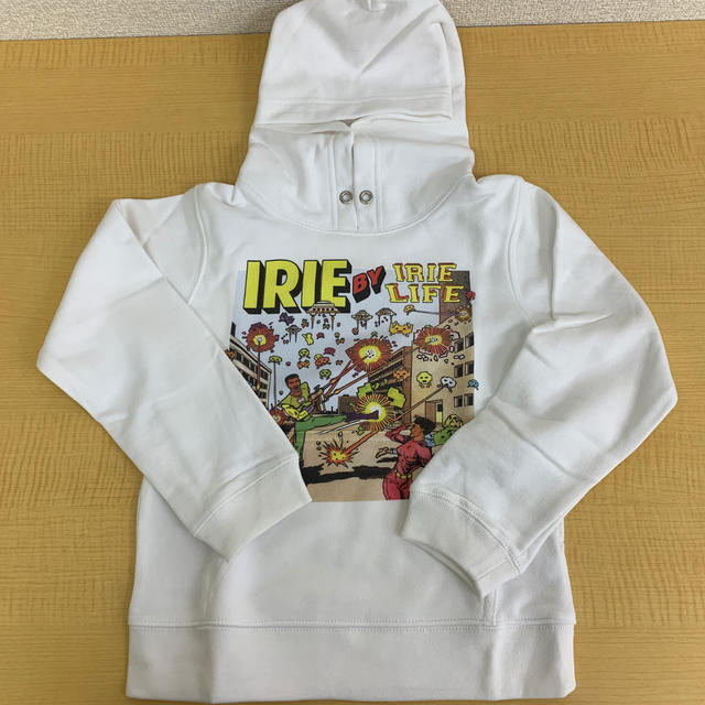 IRIE LIFE(アイリーライフ)の◆新品未使用◆irie life子供用パーカー　110サイズ　ホワイト キッズ/ベビー/マタニティのキッズ服女の子用(90cm~)(Tシャツ/カットソー)の商品写真