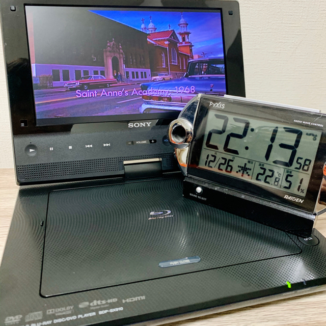 SONY(ソニー)のSONY ポータブル Blu-ray / DVD プレイヤー　BDP-SX910 スマホ/家電/カメラのテレビ/映像機器(ブルーレイプレイヤー)の商品写真