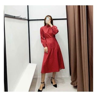 ザラ(ZARA)の879★レッド レトロ柄 ハイネック ワンピース(ひざ丈ワンピース)