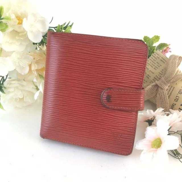 LOUIS VUITTON - ❤️セール❤️ ルイヴィトン 二つ折り財布 エピ 赤 レディース ジップの通販 by 即購入歓迎shop