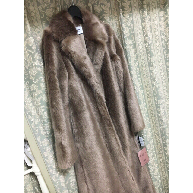 eimy istoire - SAKU様専用✩ eimy istoire ロングファーコート 新品 eimy istoire - SAKU様専用✩ eimy istoire ロングファーコート 新品