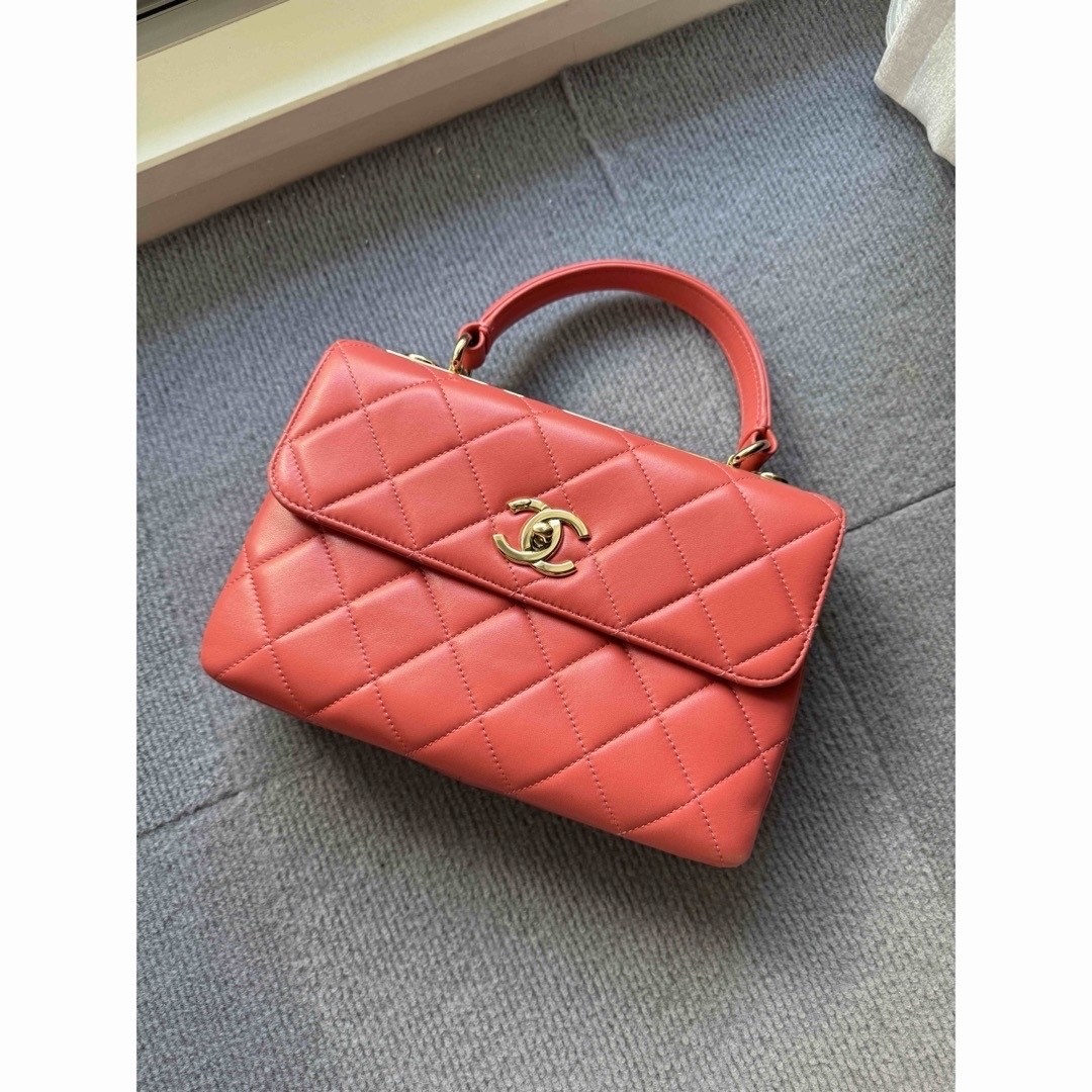 CHANEL(シャネル)のシャネルトップハンドルフラップバック レディースのバッグ(ショルダーバッグ)の商品写真