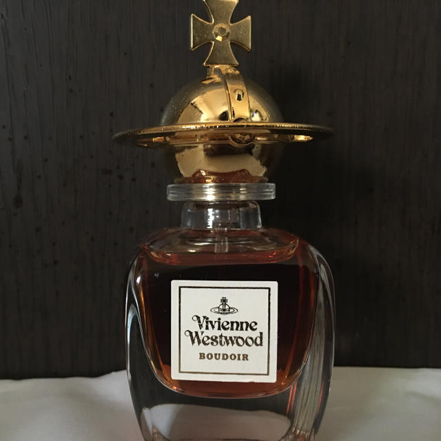 Vivienne Westwood(ヴィヴィアンウエストウッド)のVIvienne Westwood BOUDOIR オードパルファム　30ml  コスメ/美容の香水(香水(女性用))の商品写真