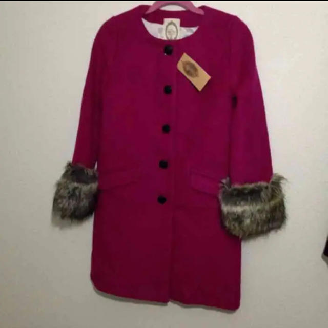 Auntie Rosa(アンティローザ)のアンティローザ　袖ファー　コート レディースのジャケット/アウター(ロングコート)の商品写真