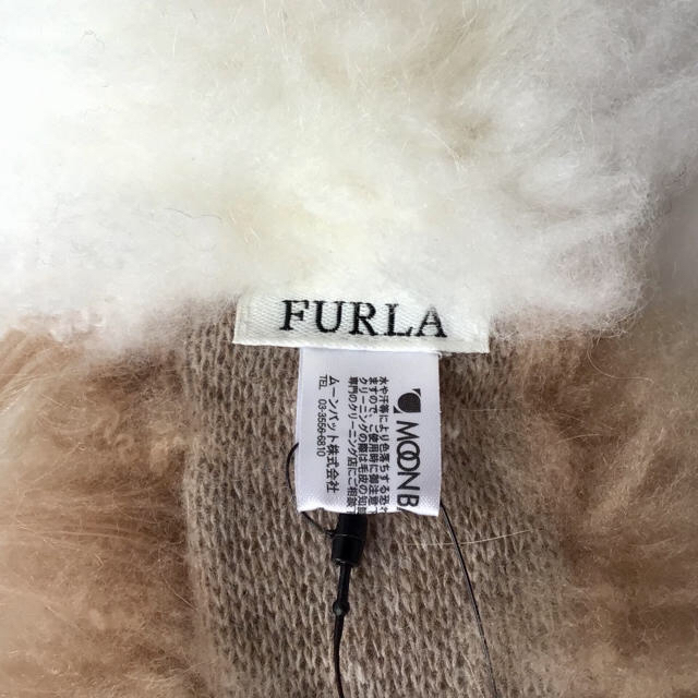 Furla(フルラ)のFULRA フルラ カシミヤ ファー マフラー 山羊 新品 タグ付き ベージュ レディースのファッション小物(マフラー/ショール)の商品写真