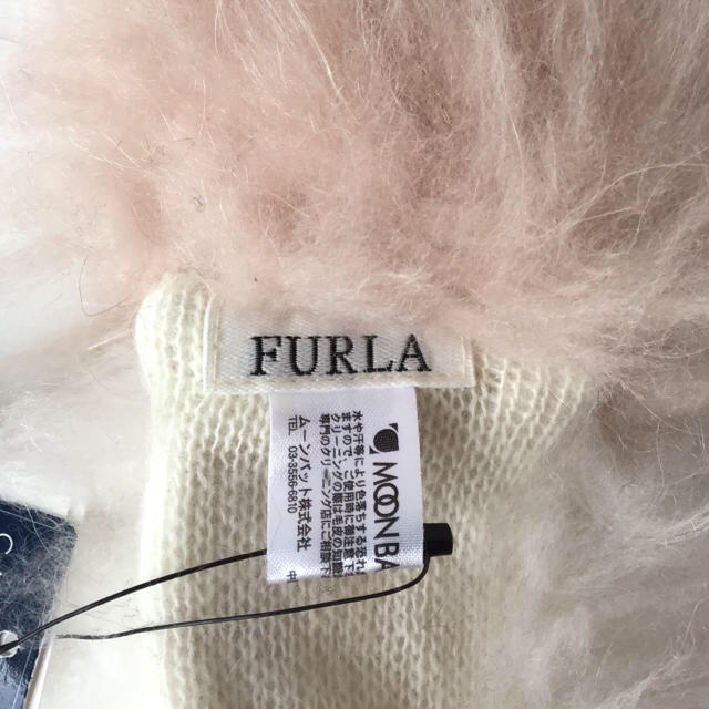 Furla(フルラ)のFULRA フルラ カシミヤ ファー マフラー 山羊 新品 タグ付き ホワイト レディースのファッション小物(マフラー/ショール)の商品写真