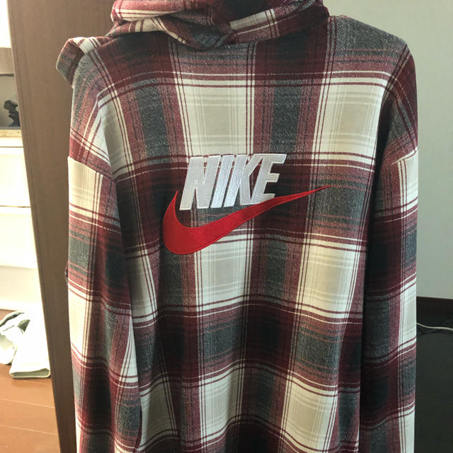 Supreme®/Nike® Plaid Hooded Sweatshirt