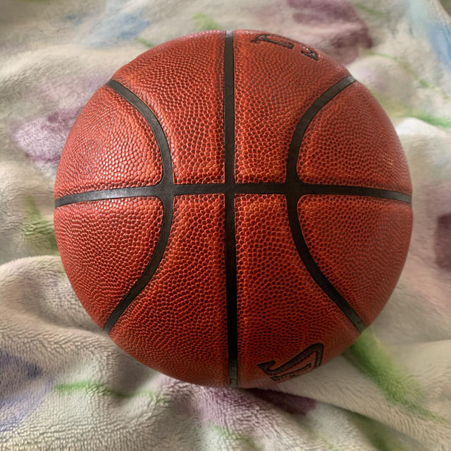 SPALDING(スポルディング)のミッフィー様専用　スポルディング　バスケットボール　7号 スポーツ/アウトドアのスポーツ/アウトドア その他(バスケットボール)の商品写真