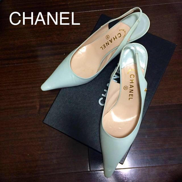 CHANEL(シャネル)のシャネル正規品⭐️ライトブルーパンプス レディースの靴/シューズ(ハイヒール/パンプス)の商品写真
