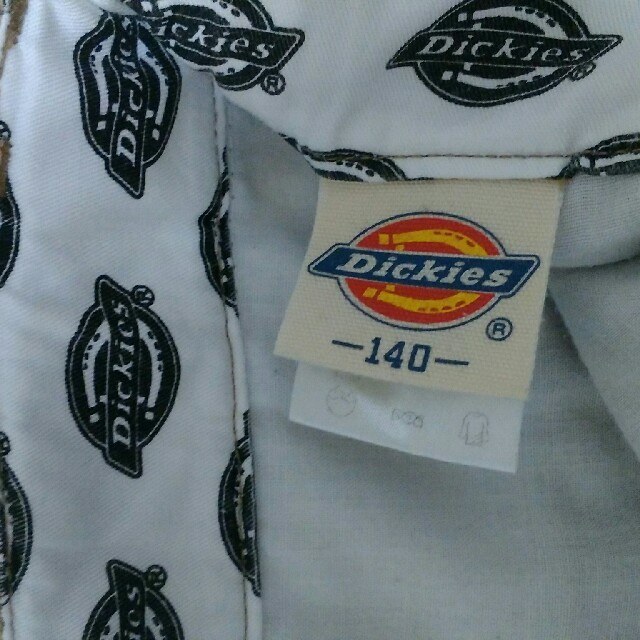 Dickies(ディッキーズ)のDickies　パンツ　サイズ140 キッズ/ベビー/マタニティのキッズ服男の子用(90cm~)(パンツ/スパッツ)の商品写真