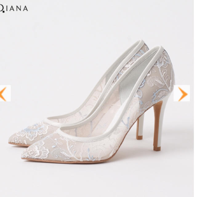 DIANA(ダイアナ)のDIANA レースブライダルシューズ（ホワイト×ブルー） レディースの靴/シューズ(ハイヒール/パンプス)の商品写真