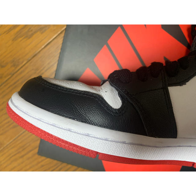 NIKE(ナイキ)のAirJordan1 BlackToe Satin レディースの靴/シューズ(スニーカー)の商品写真