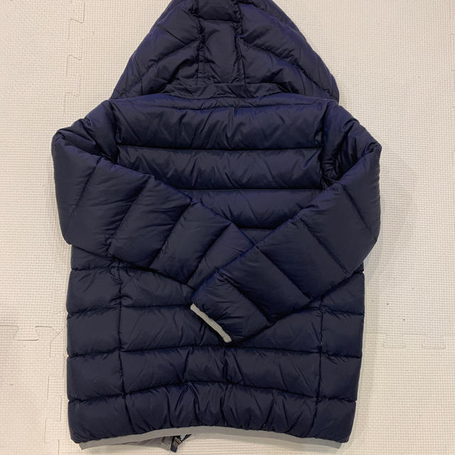 ARMANI JUNIOR(アルマーニ ジュニア)の⭐️新品 タグ付 アルマーニジュニア ダウン 7A キッズ/ベビー/マタニティのキッズ服男の子用(90cm~)(ジャケット/上着)の商品写真