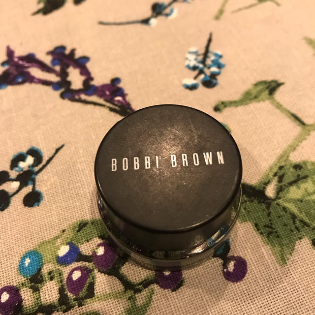 BOBBI BROWN(ボビイブラウン)のBOBBI BROWN ボビィブラウン ロングウェア ジェルアイライナー コスメ/美容のベースメイク/化粧品(アイライナー)の商品写真