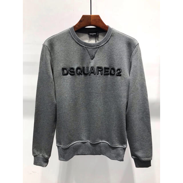 DSQUARED2(ディースクエアード)のDSQUARED2 ディースクエアード パーカー スウェット  サイズM メンズのトップス(スウェット)の商品写真