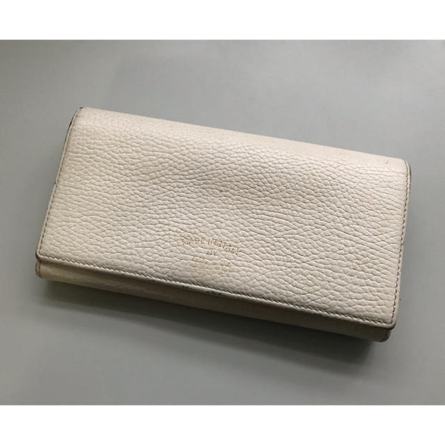 ジン偽物芸能人も大注目 / Gucci - 正規品 GUCCI グッチ レザー 長財布 白の通販 by BCC's shop