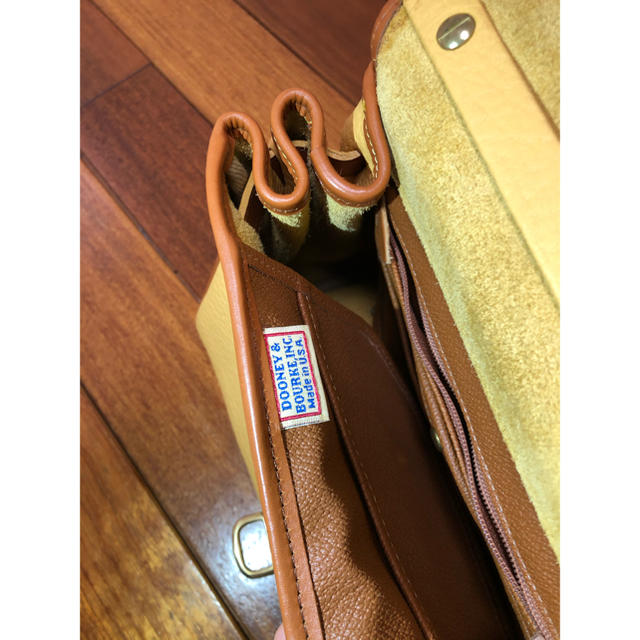 【美品】dooney & bourke アンティーク本革ハンドバッグ 山吹色