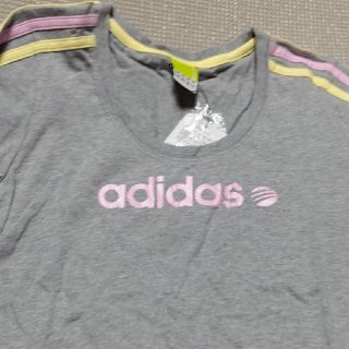 アディダス(adidas)の長袖Tシャツ(Tシャツ(長袖/七分))