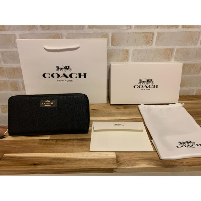 COACH(コーチ)の【新品未使用】【送料無料】COACH 長財布　黒F16612 レディースのファッション小物(財布)の商品写真