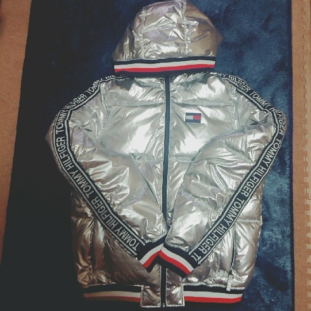 TOMMY HILFIGER(トミーヒルフィガー)の2019年最新作★TOMMYトミー★ロゴクラシック puffer jacket メンズのジャケット/アウター(ダウンジャケット)の商品写真