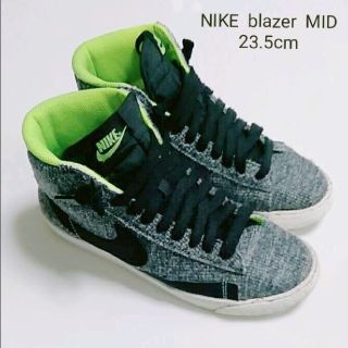 ナイキ(NIKE)のNIKE　BLAZER MID TEXTILE　　スニーカー(スニーカー)