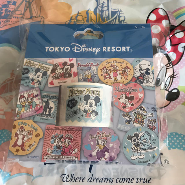 Disney ディズニーリゾート限定商品 ディズニーキャラクターイラストロールシール1本の通販 By ファンタジア S Shop ディズニー ならラクマ