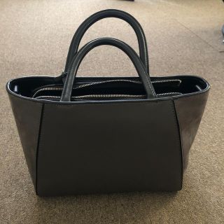 ザラ(ZARA)のZARA グレージュ バック(バッグ)