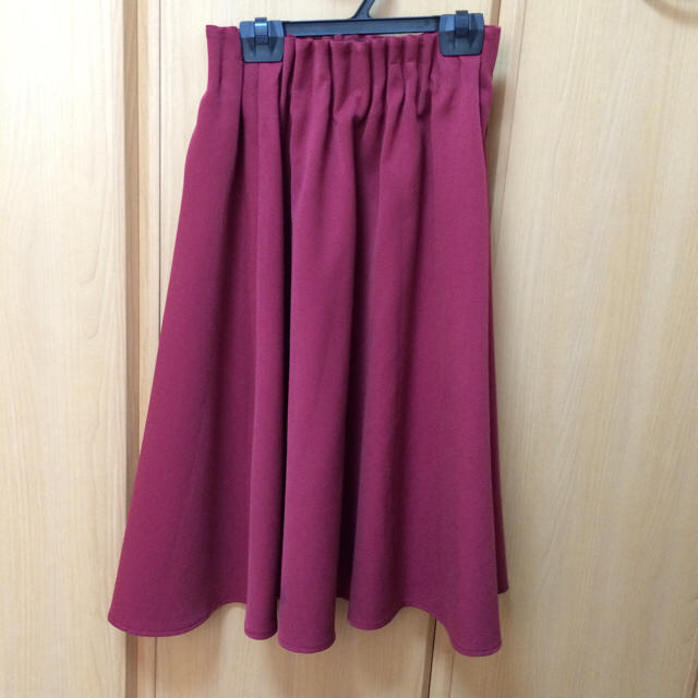 Kastane(カスタネ)のミモレ丈スカート レディースのスカート(ひざ丈スカート)の商品写真