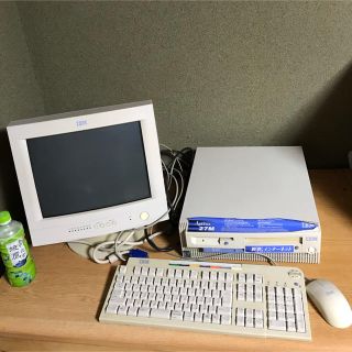 パソコン　デスクトップ　デスクトップパソコン　Windows98  IBM (デスクトップ型PC)