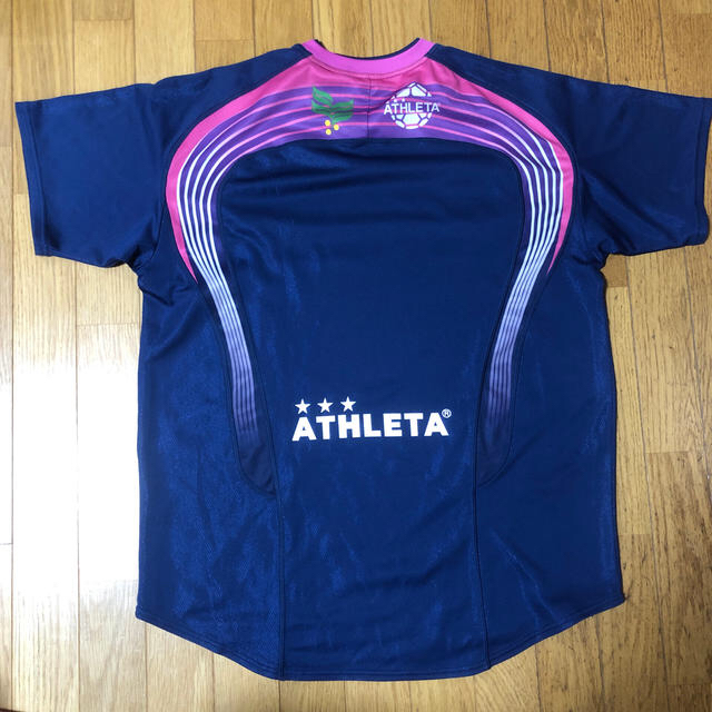 ATHLETA(アスレタ)のアスレタ　プラシャツ   スポーツ/アウトドアのサッカー/フットサル(ウェア)の商品写真