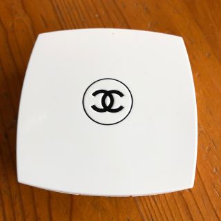 シャネル(CHANEL)のシャネル⭐️クッションファンデ ⭐️ルブランクッションN12ベージュロゼ(ファンデーション)