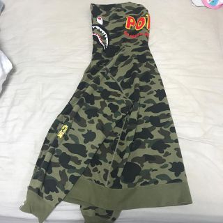 アベイシングエイプ(A BATHING APE)のおれ様専用　シャークパーカー(パーカー)